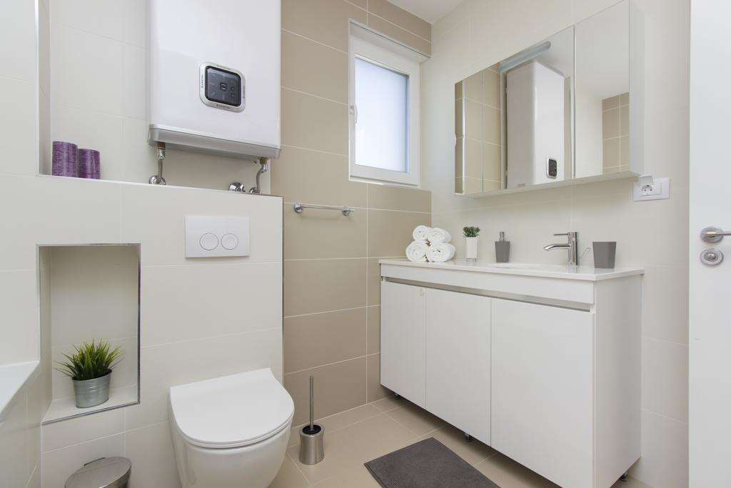 Apartments Zorka พรีมอชเตน ภายนอก รูปภาพ