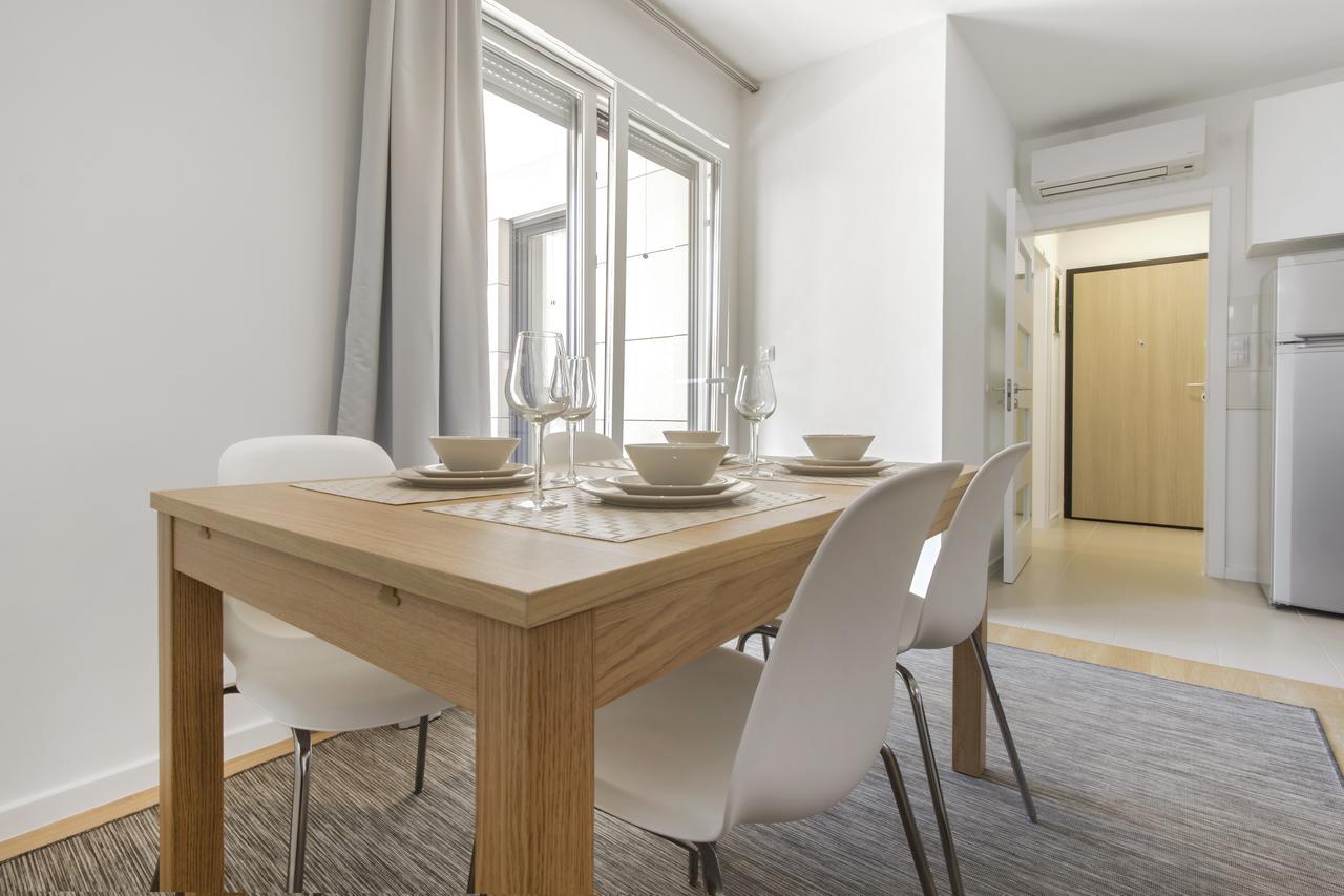 Apartments Zorka พรีมอชเตน ภายนอก รูปภาพ