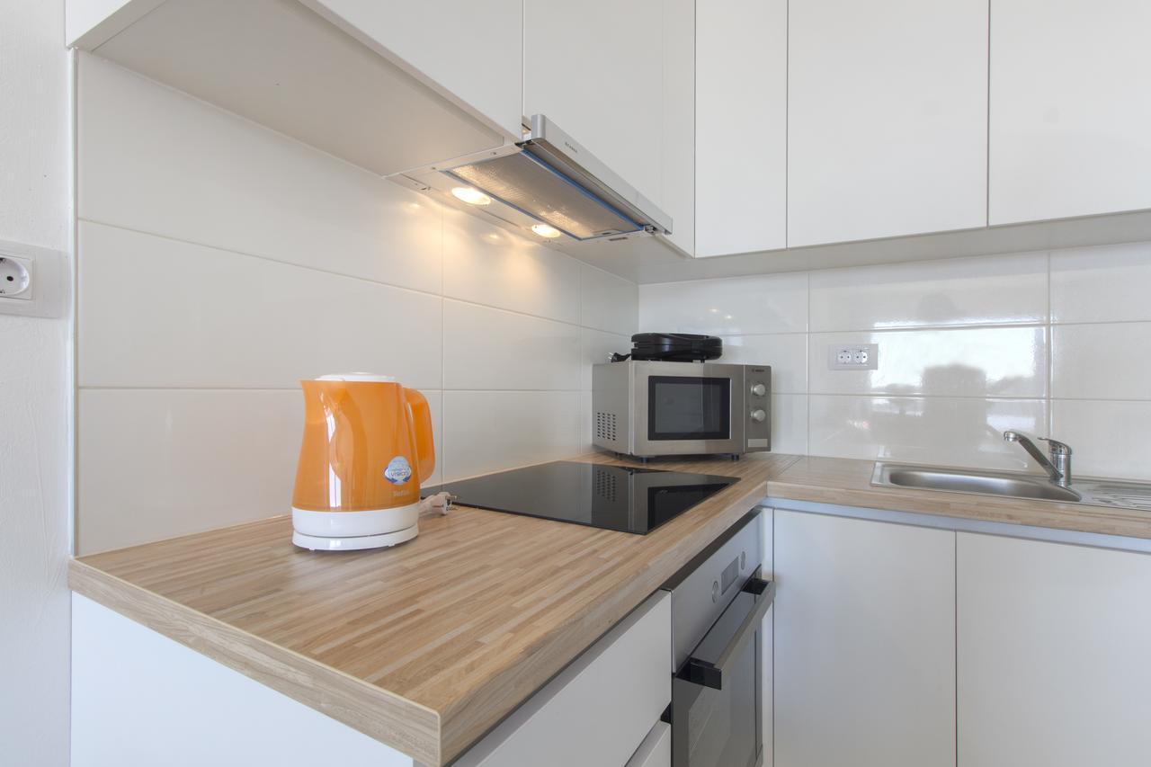 Apartments Zorka พรีมอชเตน ภายนอก รูปภาพ